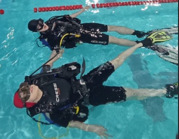 Дайвинг в Новороссийске глубокое погружение с аквалангом. Ultra Подарки. Дайвинг. Купить дайвинг в Новороссийске, обучение глубокому погружению, арендовать акваланг и подводное снаряжение. UltraPodarki.ru 8 800 505 95 30. дайвинг погружение Новороссийск, подводное плавание Новороссийск, дайвинг клуб Новороссийск, подарочные сертификаты, глубокое погружение, погружение с аквалангом Новороссийск, дайвинг центр Новороссийск, купить дайвинг Новороссийск