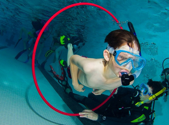 Дайвинг в Новороссийске глубокое погружение с аквалангом. Ultra Подарки. Дайвинг. Купить дайвинг в Новороссийске, обучение глубокому погружению, арендовать акваланг и подводное снаряжение. UltraPodarki.ru 8 800 505 95 30. дайвинг погружение Новороссийск, подводное плавание Новороссийск, дайвинг клуб Новороссийск, подарочные сертификаты, глубокое погружение, погружение с аквалангом Новороссийск, дайвинг центр Новороссийск, купить дайвинг Новороссийск